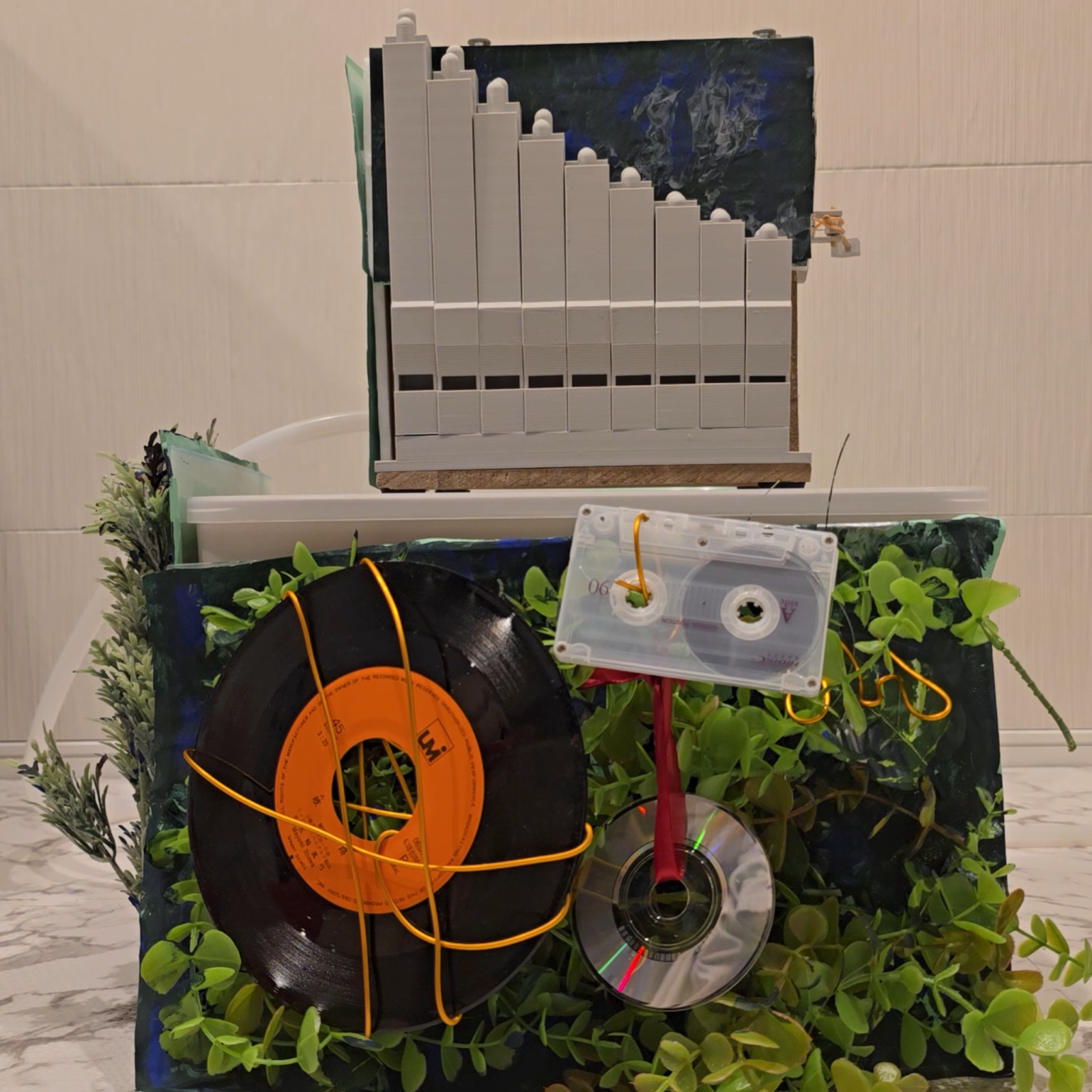 現代に蘇る手回しオルガン